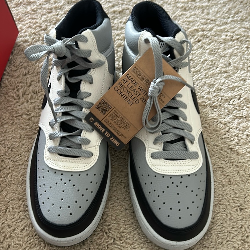 Brand New Nike Court Vision Mid